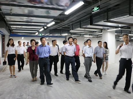市人大、市政府領(lǐng)導(dǎo)走訪調(diào)研市交通樞紐地下人防工程
