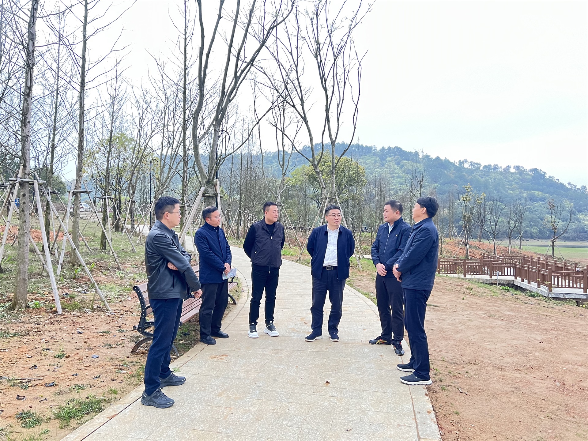 市委常委、常務(wù)副市長饒清華調(diào)研我司豐溪河谷片區(qū)開發(fā)項(xiàng)目